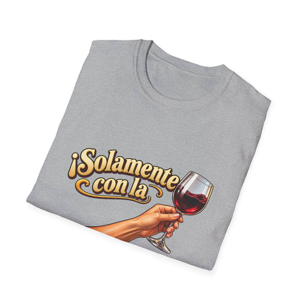 T-Shirt — "¡Solamente con la izquierda!" Wine Glass Spanish Graphic Tee
