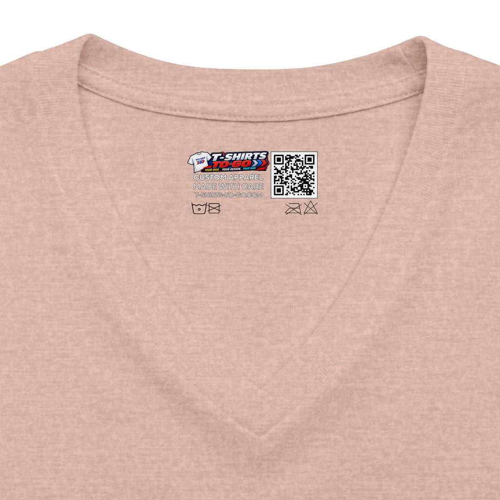 V-Neck T-Shirt — 'De Mi Maíz Ni Un Grano' Tropical Pin-Up Graphic