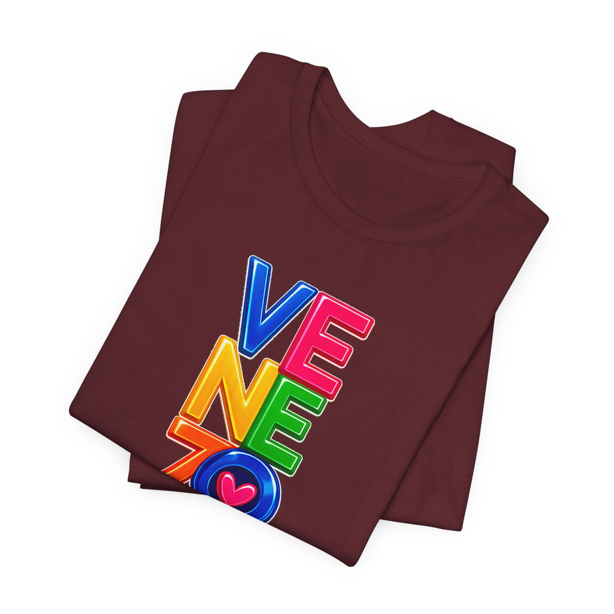 Camiseta Venezolana Pride — Camiseta con gráfico de letras apiladas coloridas